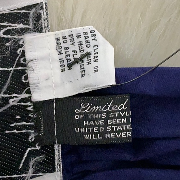 Nicole Miller “Limited Quantities” collection sz 2 4 tiered Dress blue abstract - Picture 9 of 10